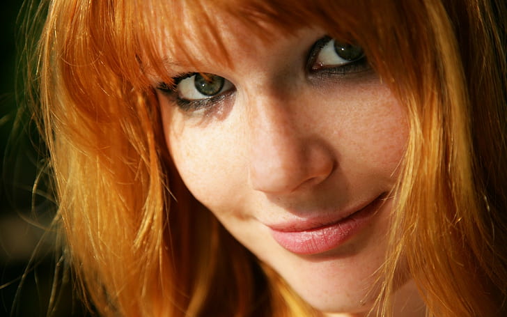 ميا سوليس ، الشعر الأحمر ، العيون الخضراء ، الوجه ، النمش، خلفية HD